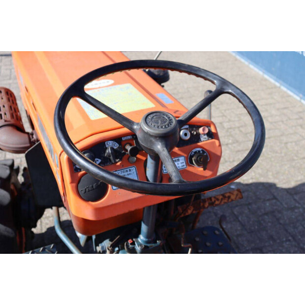 كوبوتا B7001-46700591