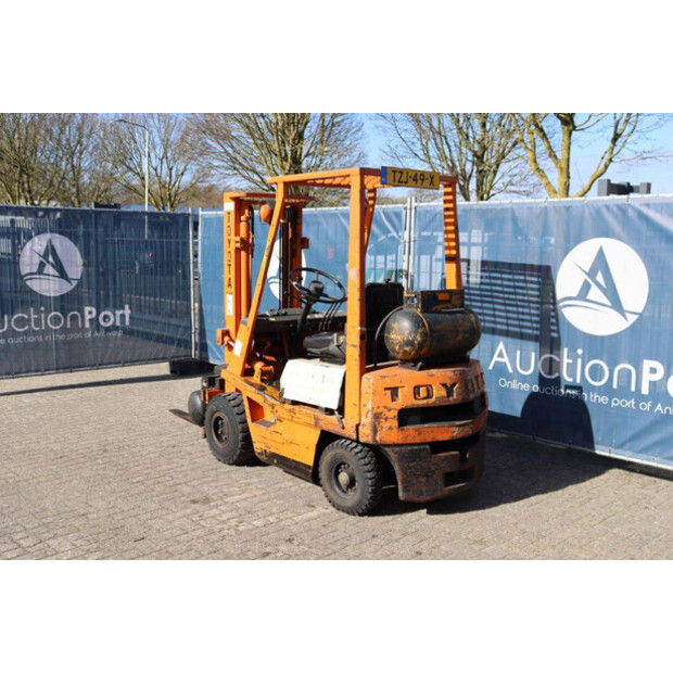 1999 Toyota 42-4FG15-46700648