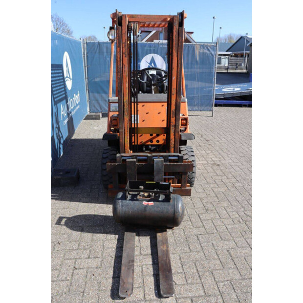 1999 Toyota 42-4FG15-46700652