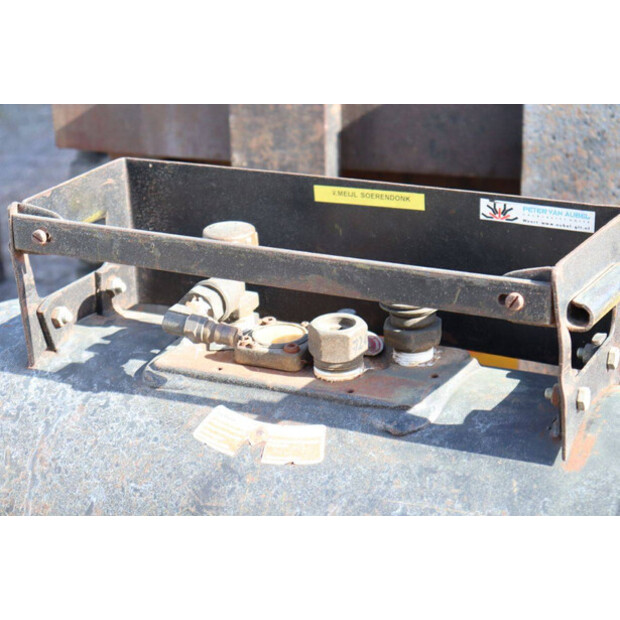 1999 Toyota 42-4FG15-46700658