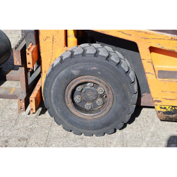 1999 Toyota 42-4FG15-46700660