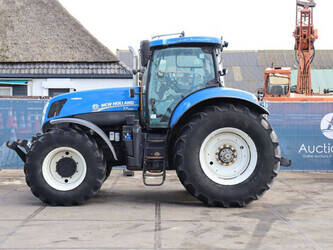 new-holland-t7-220-46700874