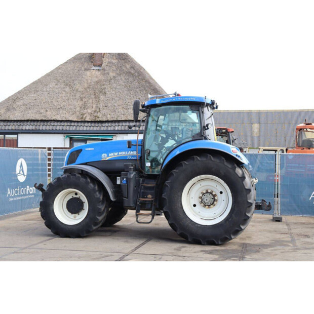 New Holland T7.220-46700875