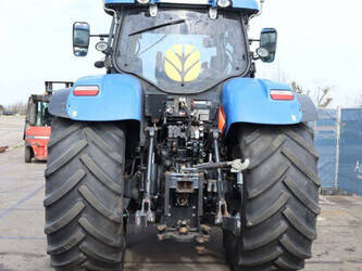 new-holland-t7-220-46700877