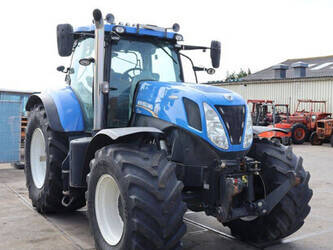 new-holland-t7-220-46700879