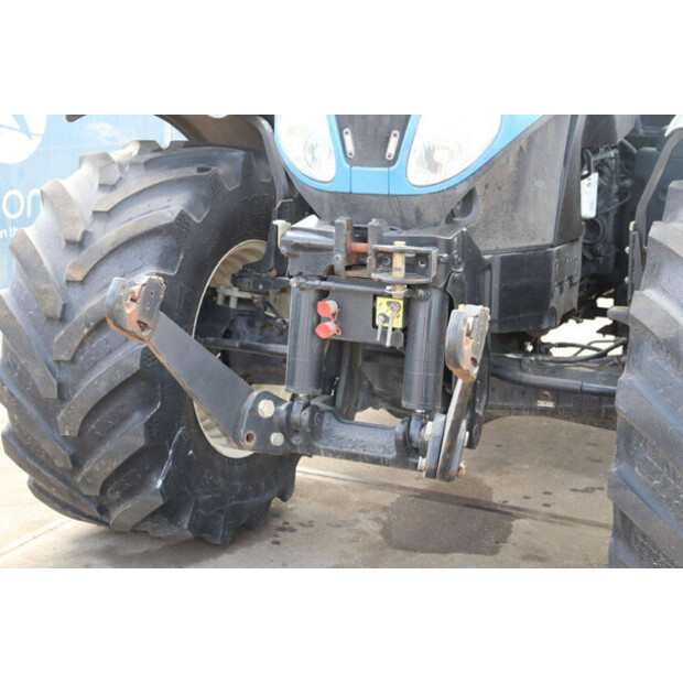 New Holland T7.220-46700884