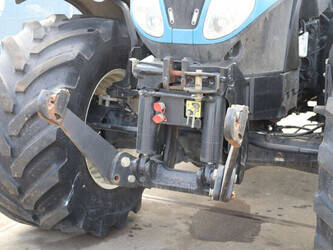 new-holland-t7-220-46700884