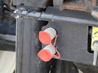 new-holland-t7-220-46700885