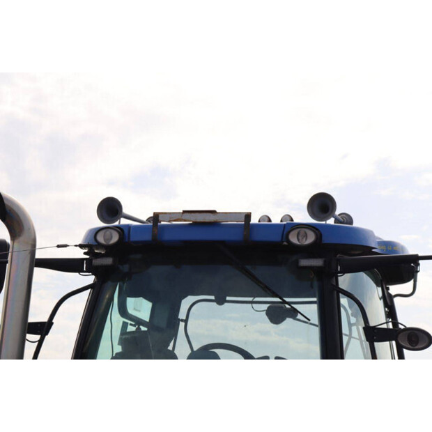 New Holland T7.220-46700886