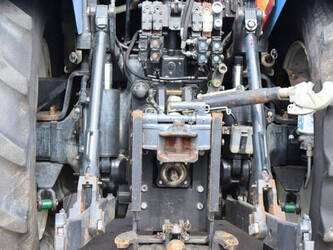 new-holland-t7-220-46700897