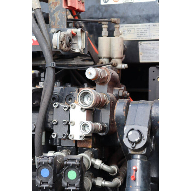 New Holland T7.220-46700899