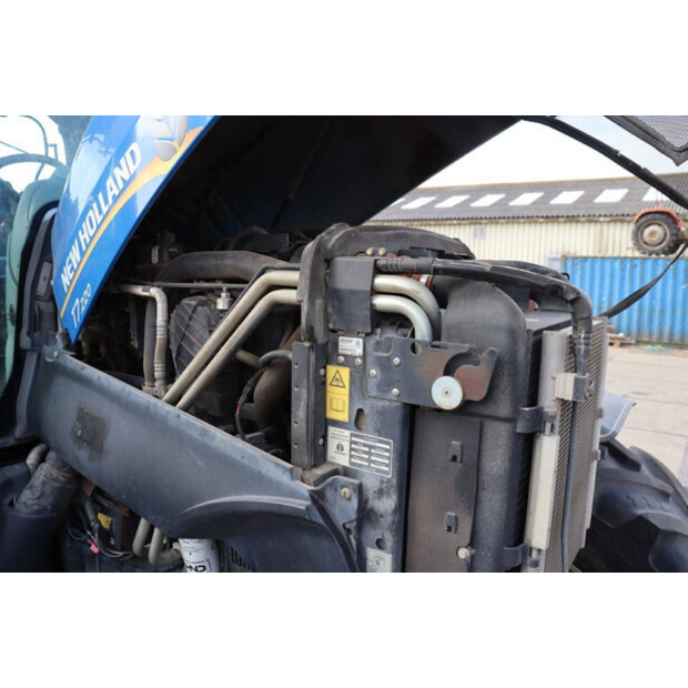 New Holland T7.220-46700903