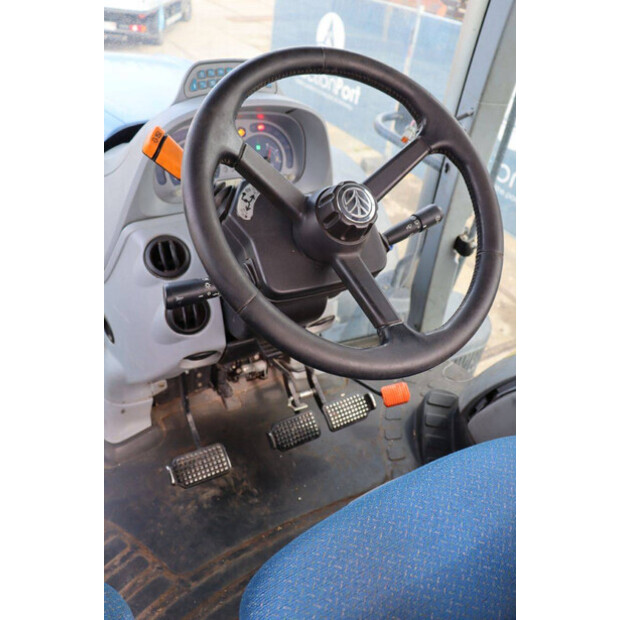 New Holland T7.220-46700909