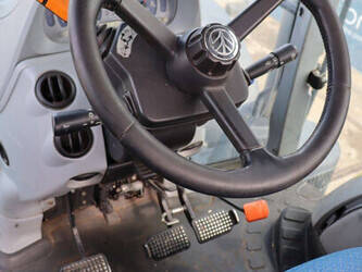 new-holland-t7-220-46700909