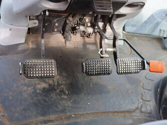 new-holland-t7-220-46700911