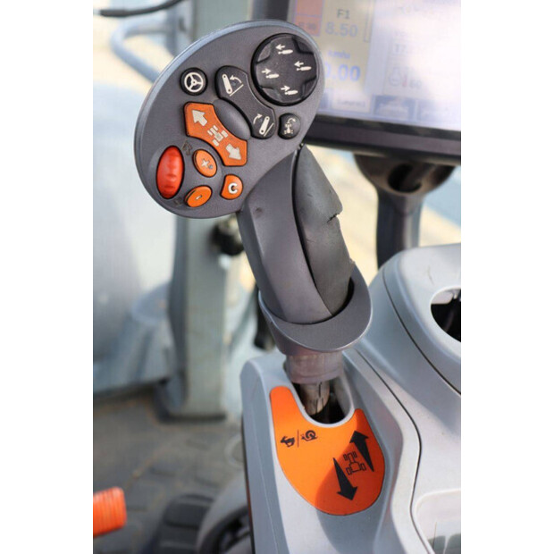 New Holland T7.220-46700914