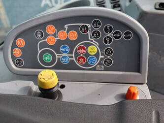 new-holland-t7-220-46700916