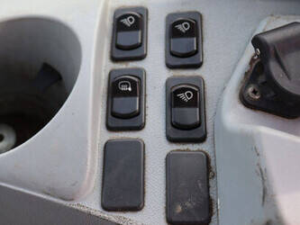 new-holland-t7-220-46700917