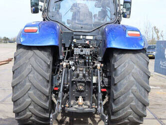 new-holland-t7-270ac-46700938