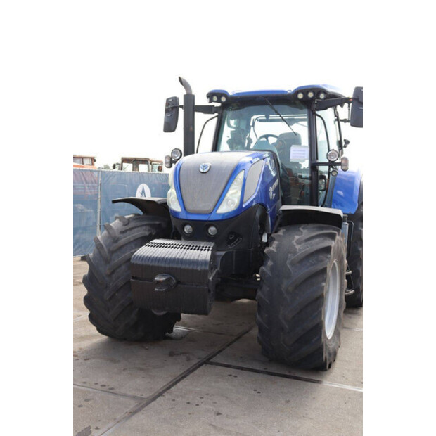 نيو هولاند T7.270AC-46700943