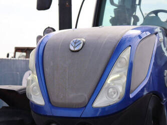 new-holland-t7-270ac-46700944