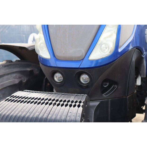 نيو هولاند T7.270AC-46700945