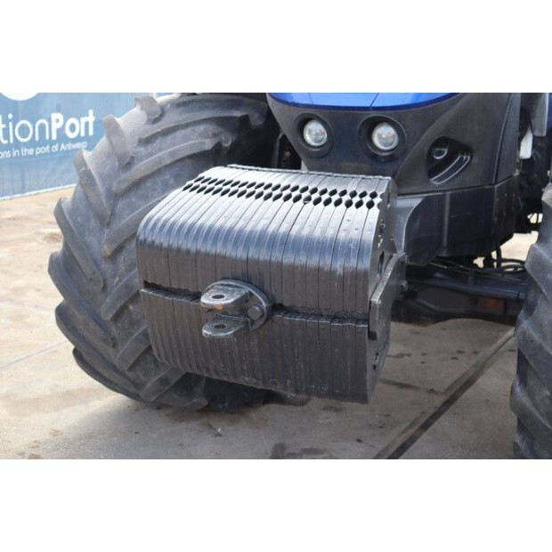 نيو هولاند T7.270AC-46700946