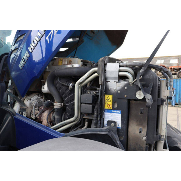 نيو هولاند T7.270AC-46700964