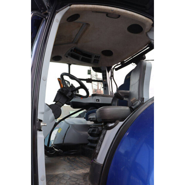 نيو هولاند T7.270AC-46700967