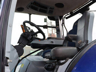 new-holland-t7-270ac-46700967