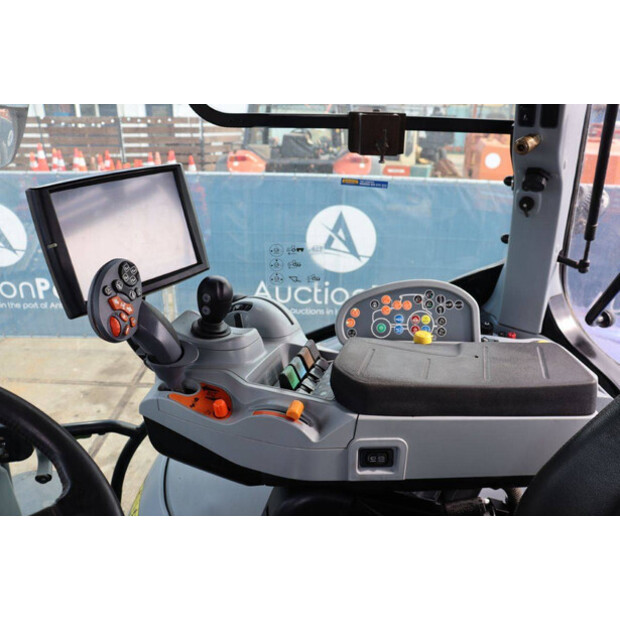 نيو هولاند T7.270AC-46700973