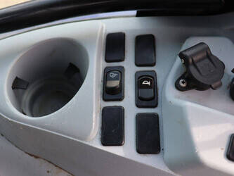 new-holland-t7-270ac-46700985