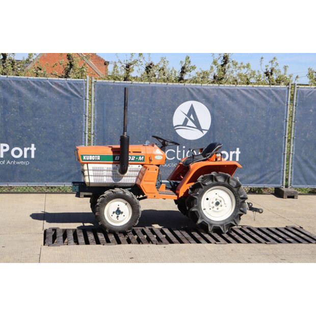 كوبوتا B1402DT-46701948