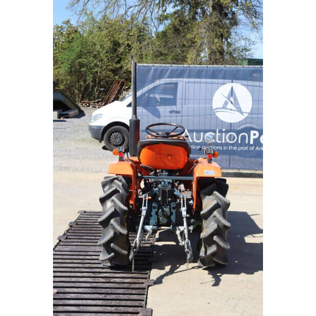 كوبوتا B1402DT-46701952