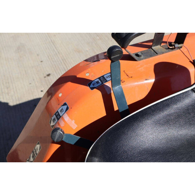 كوبوتا B1402DT-46701978