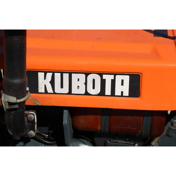 KUBOTA B5000-46702029