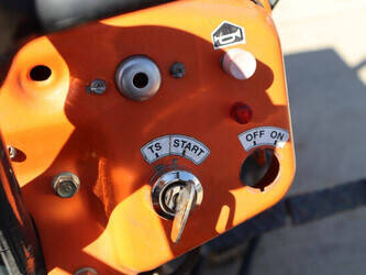 kubota-b5000-1444190-46702044