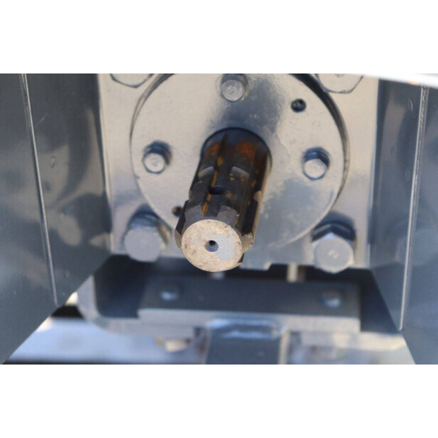 MITSUBISHI ST1620-46702148