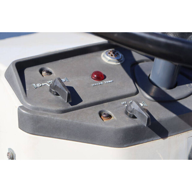 MITSUBISHI ST1620-46702157