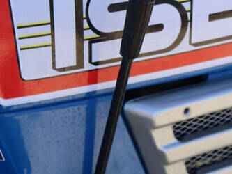 iseki-tu2101-1444195-46702192