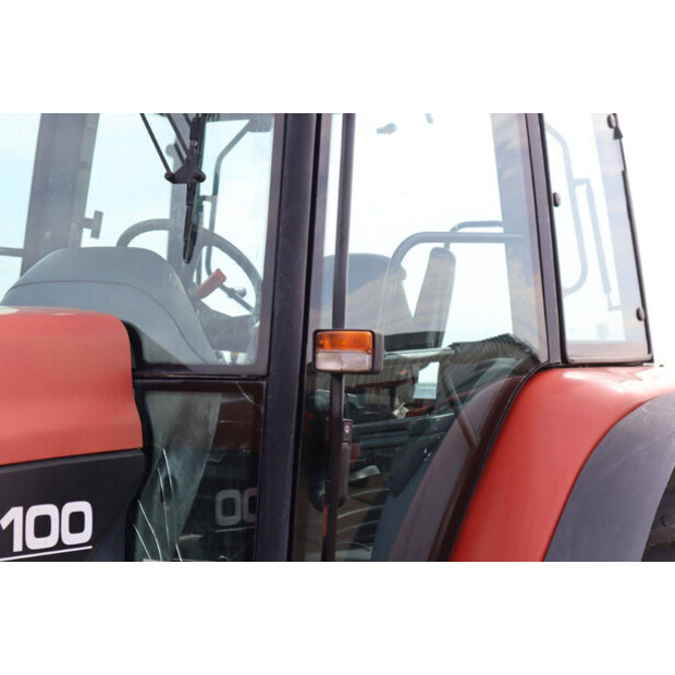 1998 New Holland M100DT-46702277