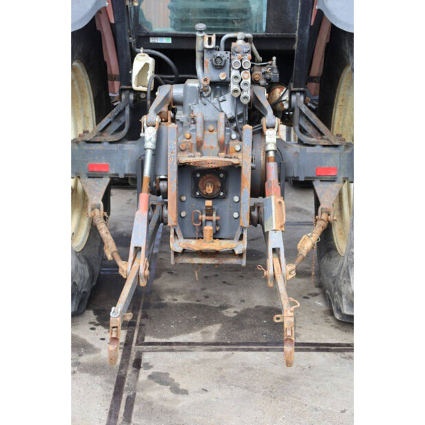 1998 New Holland M100DT-46702283