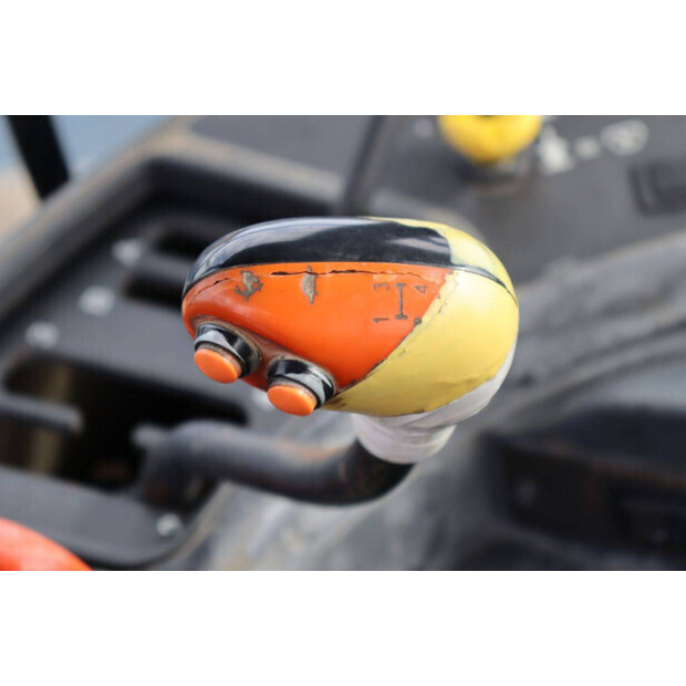 1998 New Holland M100DT-46702297