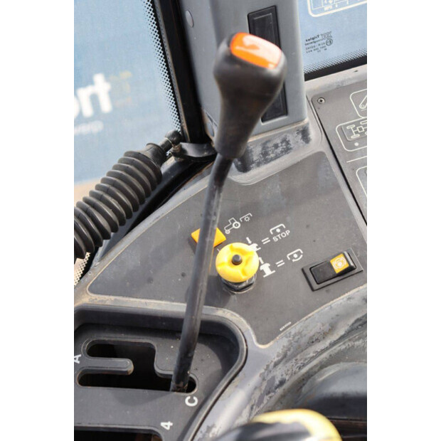 1998 New Holland M100DT-46702298