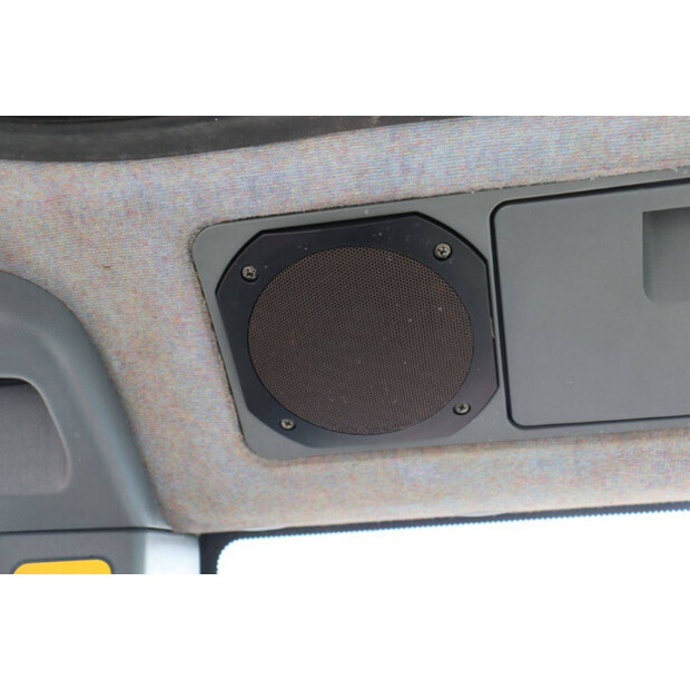 1998 New Holland M100DT-46702309