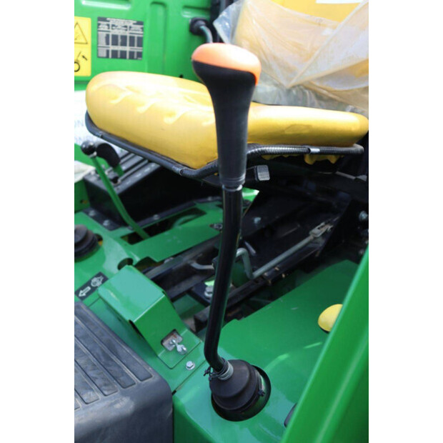 2023 JOHN DEERE 5075E-46702504