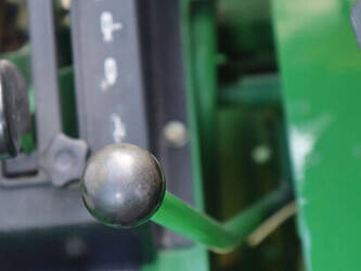 2023-john-deere-5075e-1444202-46702509