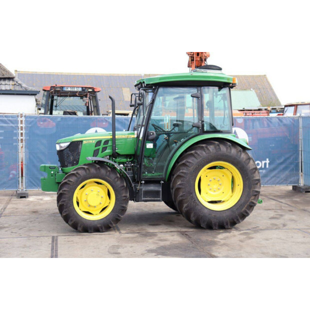 2024 JOHN DEERE 5075E-46702515