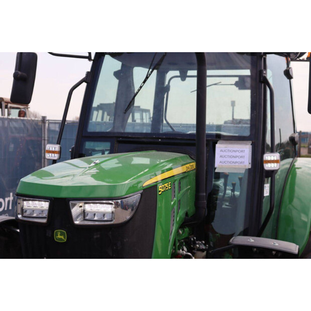 2024 JOHN DEERE 5075E-46702527
