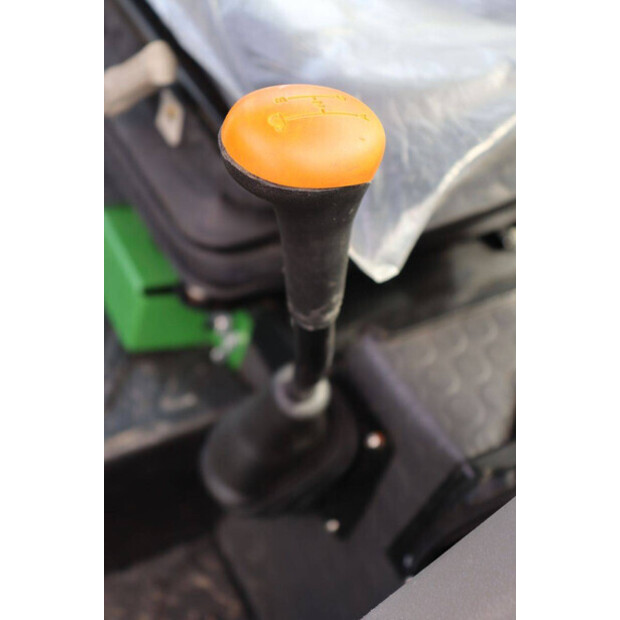 2024 JOHN DEERE 5075E-46702550